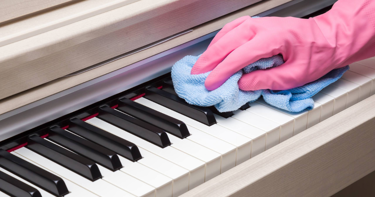 how-to-clean-piano-keys